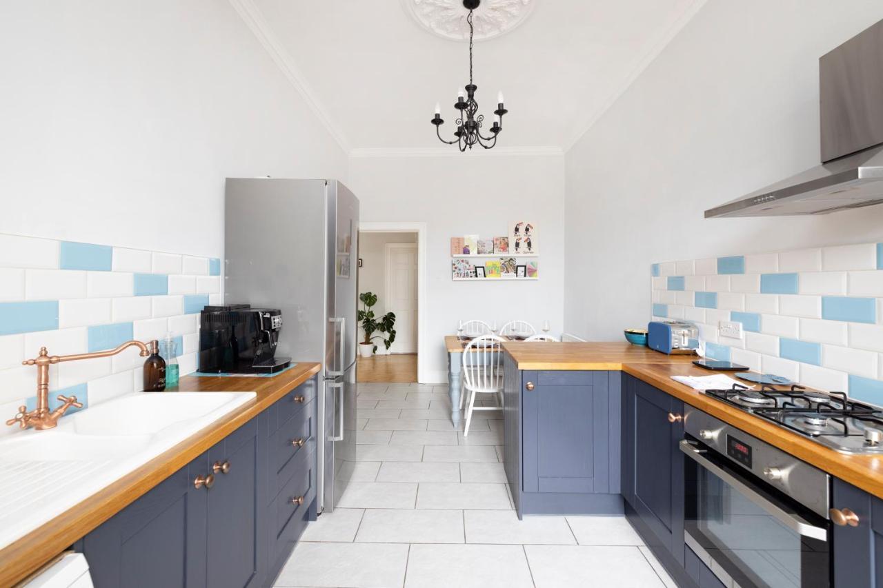 Altido Glamorous 2-Bed Flat Near Edinburgh Castle 외부 사진