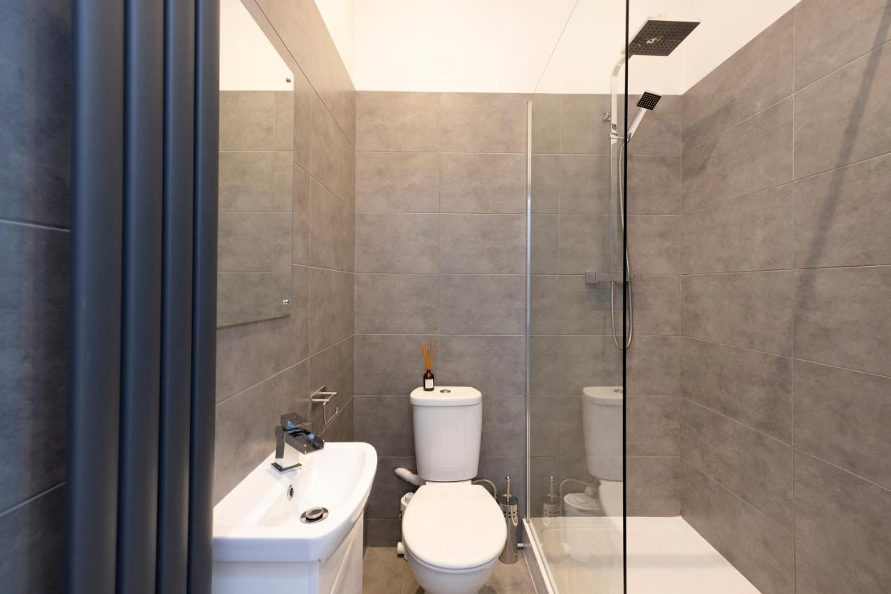 Altido Glamorous 2-Bed Flat Near Edinburgh Castle 외부 사진