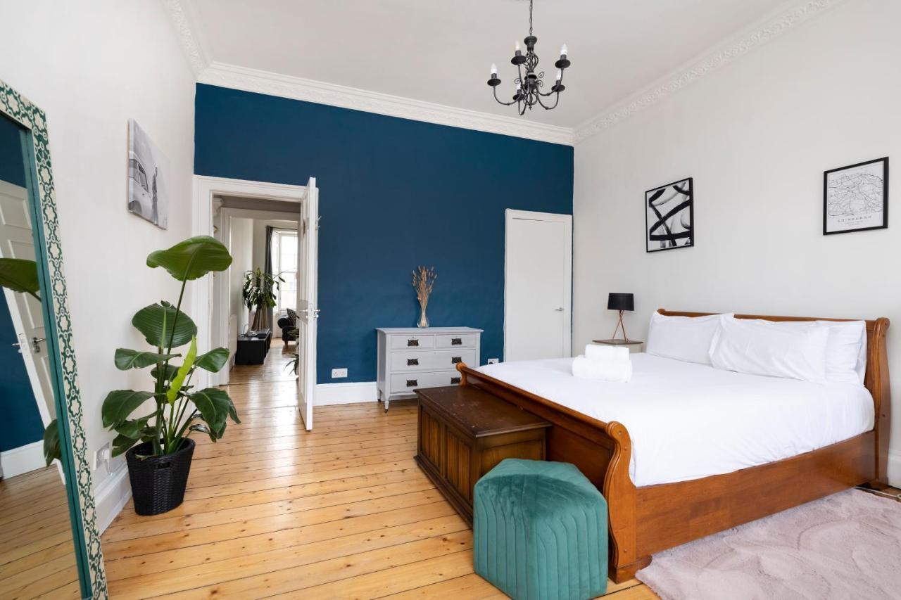 Altido Glamorous 2-Bed Flat Near Edinburgh Castle 외부 사진